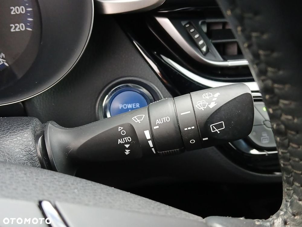 Toyota C-HR 2.0 Hybrid Executive - 28