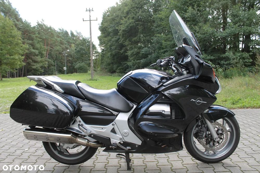 Honda ST - 7