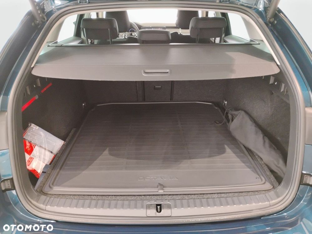 Skoda Octavia 2.0 TDI Ambition DSG - 33