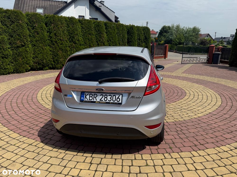 Ford Fiesta 1.6 Ti-VCT Titanium - 6