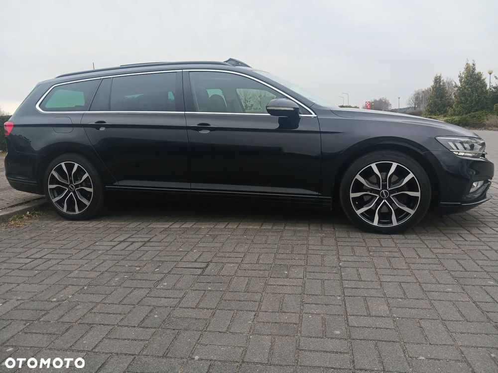 Volkswagen Passat 2.0 TDI SCR DSG Elegance - 2
