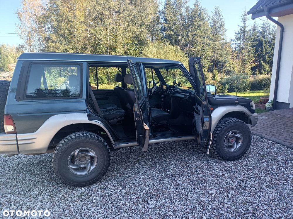 Hyundai Galloper - 10