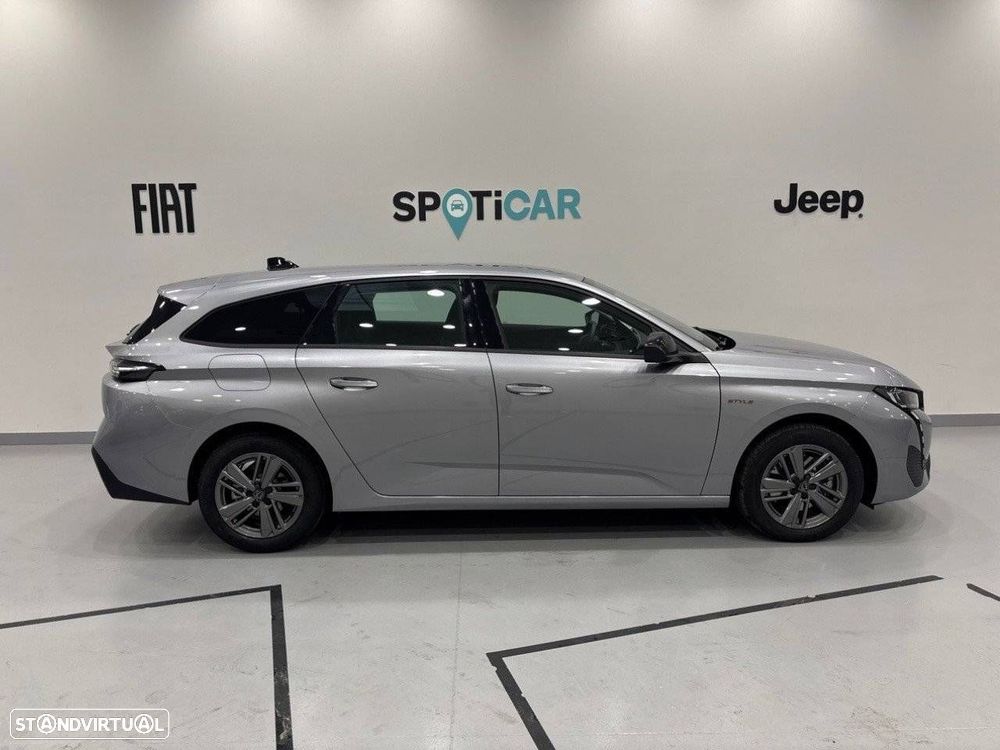 Peugeot 308 1.2 Hybrid Style e-DCS6 - 4