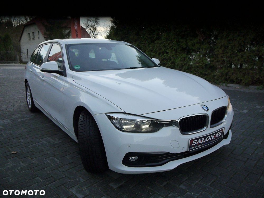 BMW Seria 3 318d Luxury Line - 8
