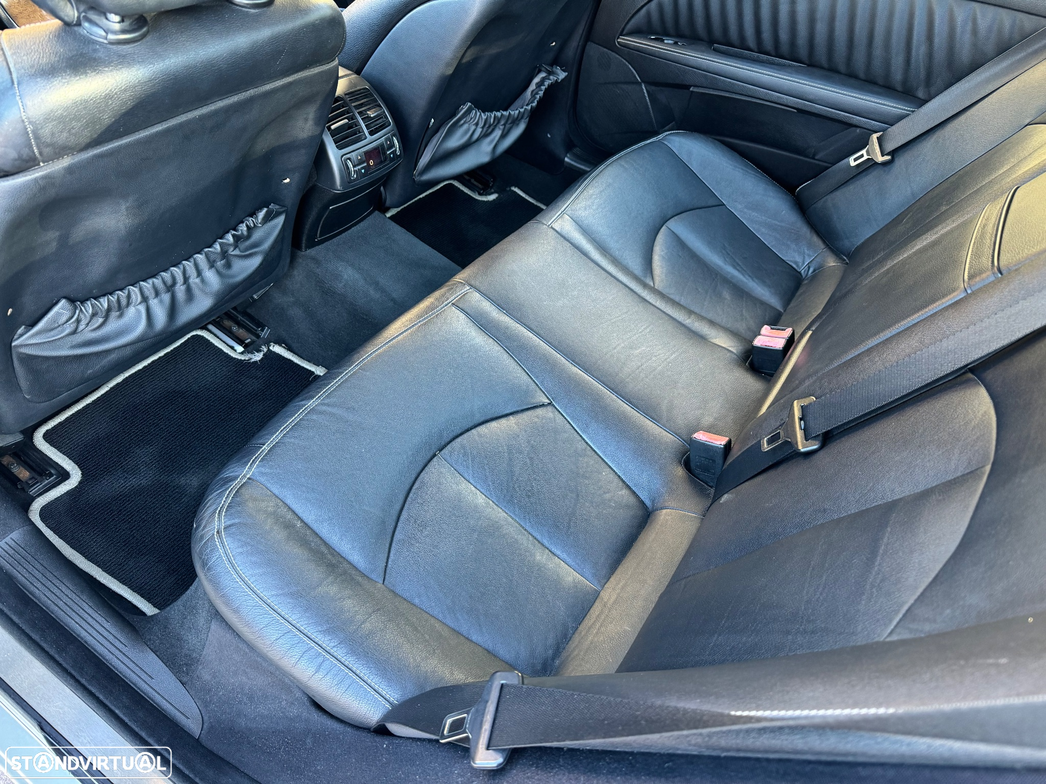 Mercedes-Benz E 320 CDi Avantgarde - 13