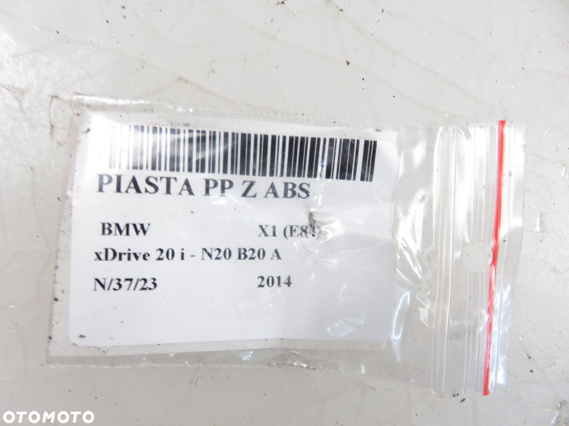ZWROTNICA PIASTA PRZEDNIA PRAWA BMW X1 E84 xDrive 20 i  6788700 - 2