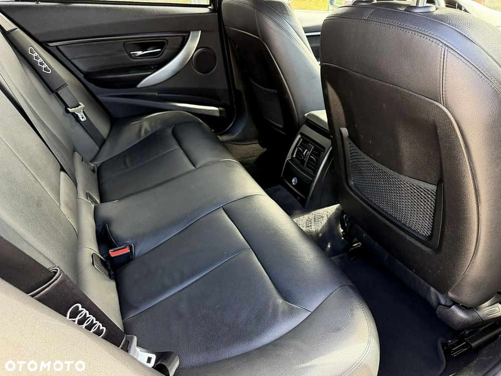 BMW Seria 3 - 12