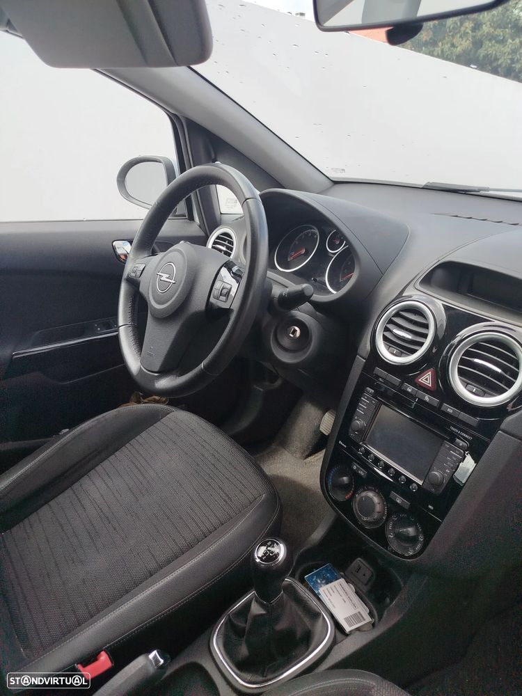 Opel Corsa 1.2 Enjoy S/S 117g - 10