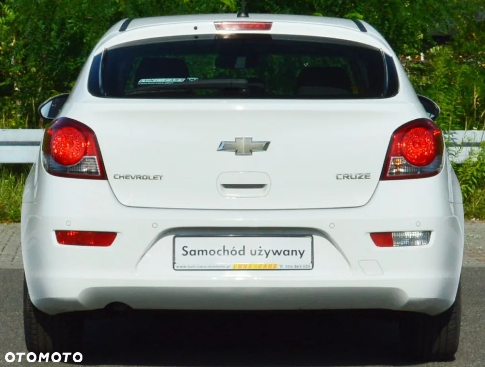 Chevrolet Cruze - 23