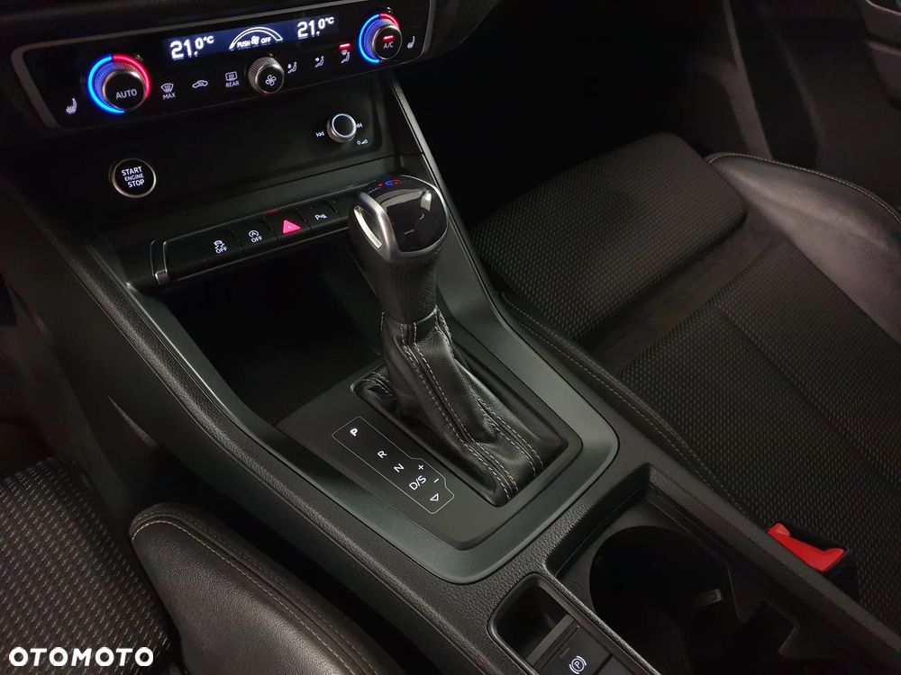 Audi Q3 40 TDI Quattro S Line S tronic - 32