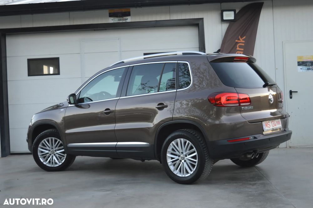 Volkswagen Tiguan 2.0 TDI DPF 4Motion BlueMotion Technology DSG Cup Sport & Style - 6
