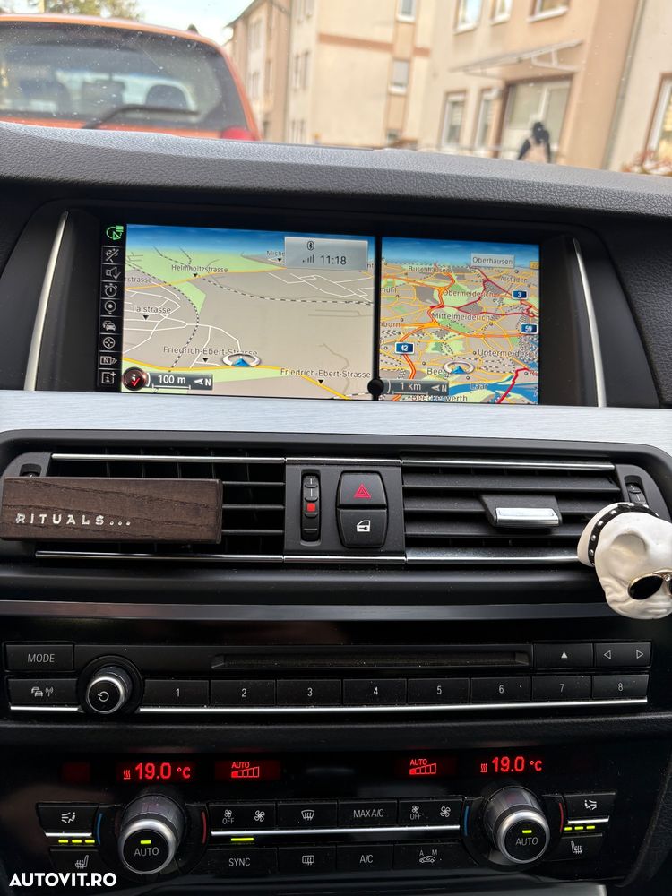 BMW Seria 5 530d Aut. - 11