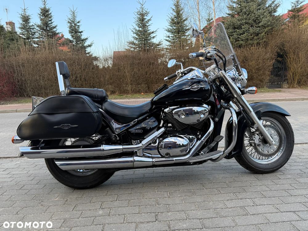 Suzuki VL 800 Volusia - 1