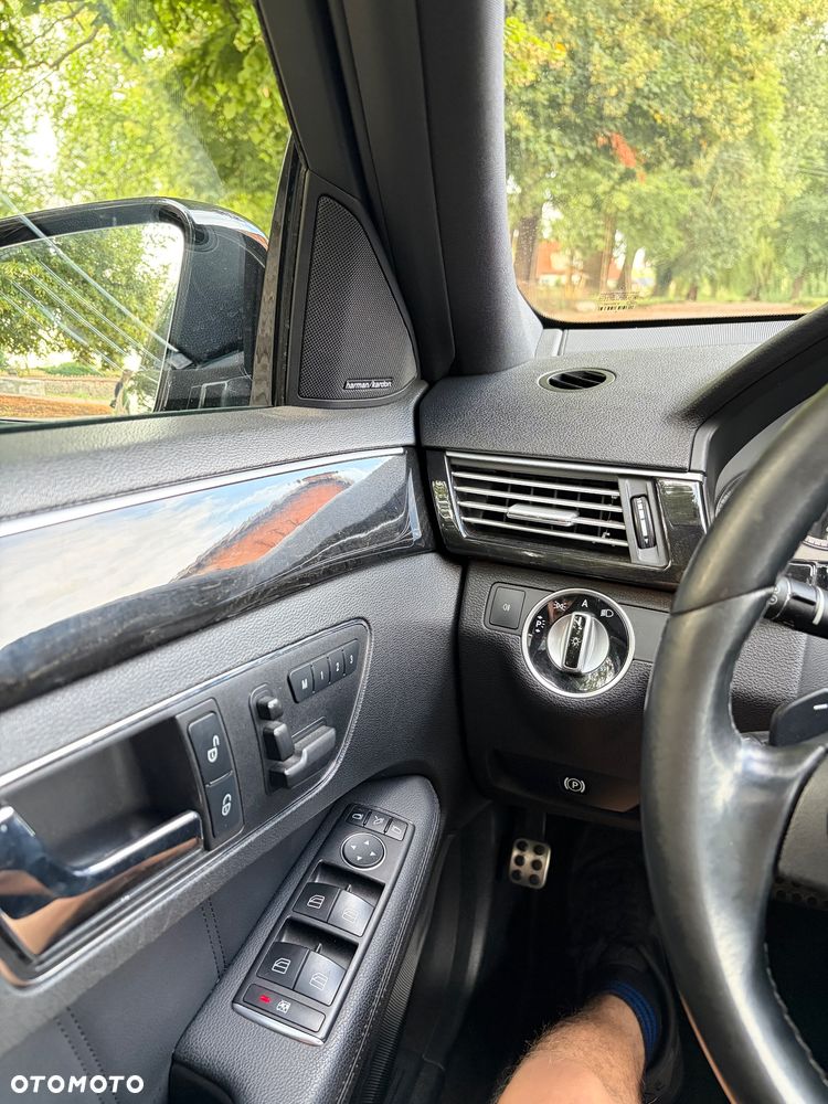 Mercedes-Benz Klasa E 350 CDI DPF BlueEFFICIENCY 7G-TRONIC Avantgarde - 18
