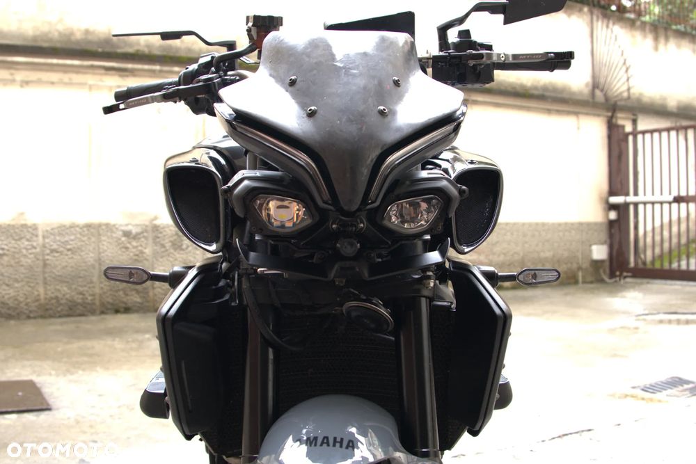 Yamaha MT - 1