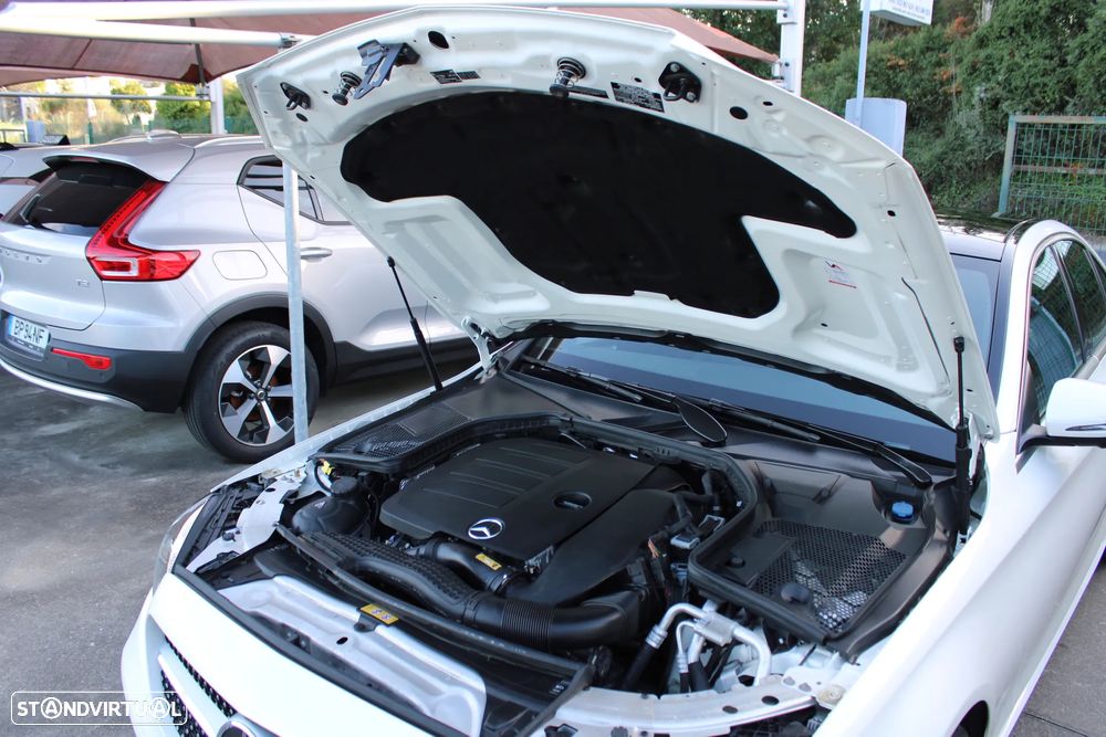 Mercedes-Benz C 300 4Matic 9G-TRONIC AMG Line Advanced - 57