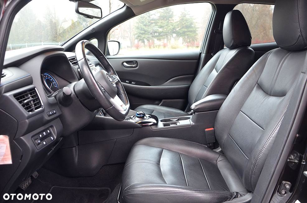 Nissan Leaf 40 kWh N-CONNECTA - 8