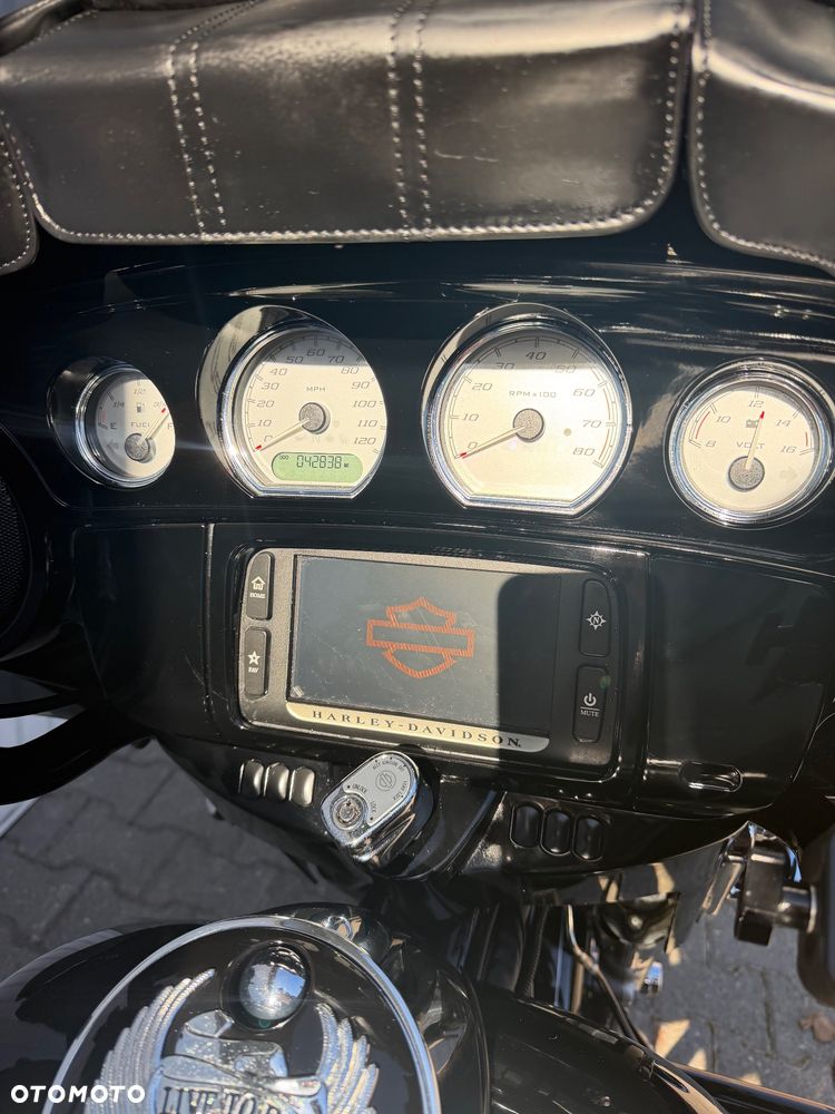 Harley-Davidson Touring Street Glide - 7