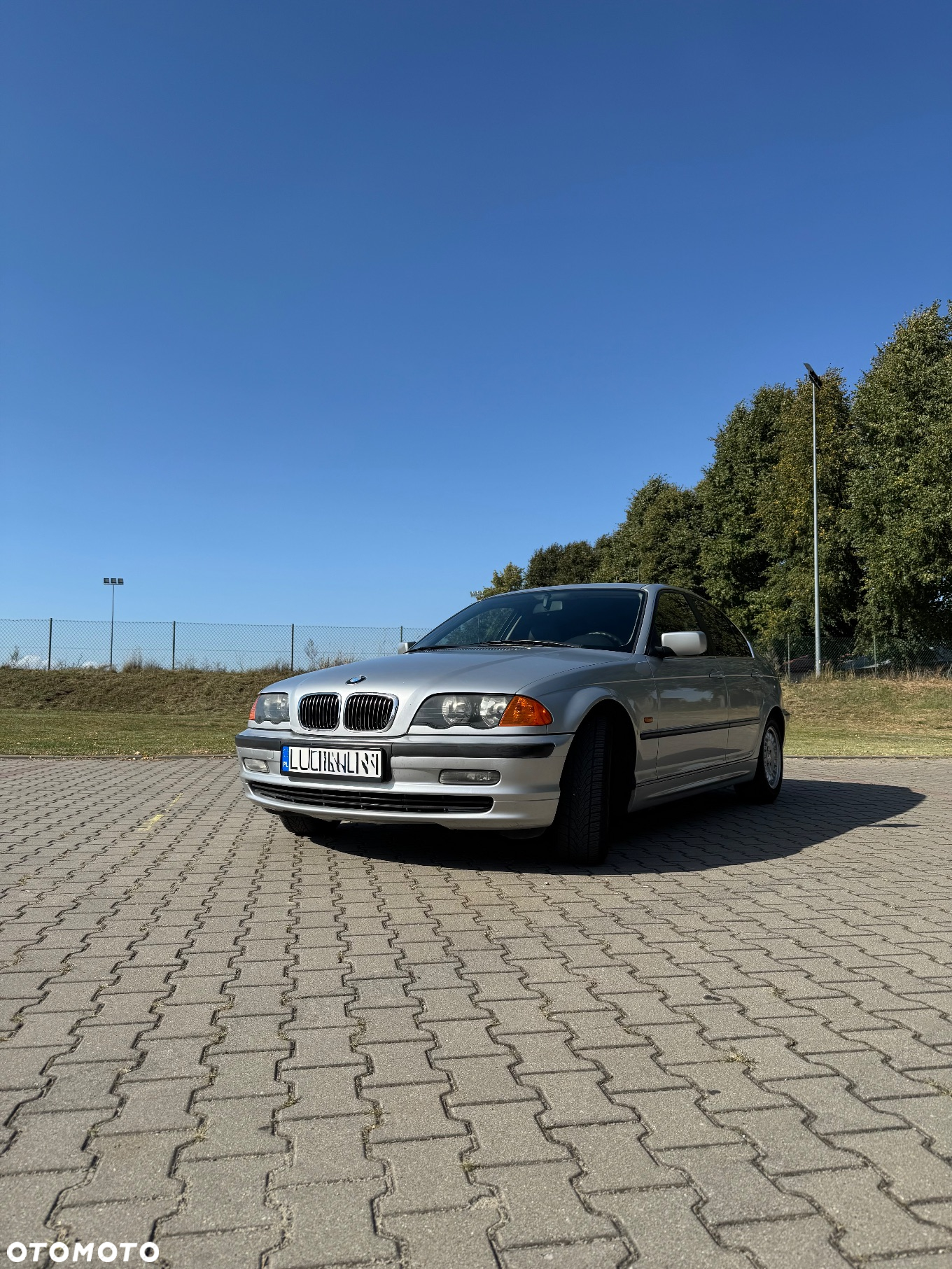 BMW Seria 3 323i - 2
