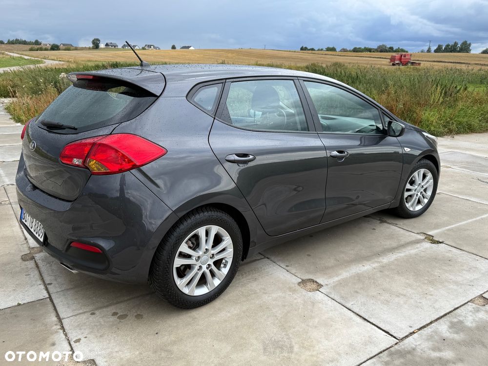 Kia Ceed 1.4 CVVT - 6