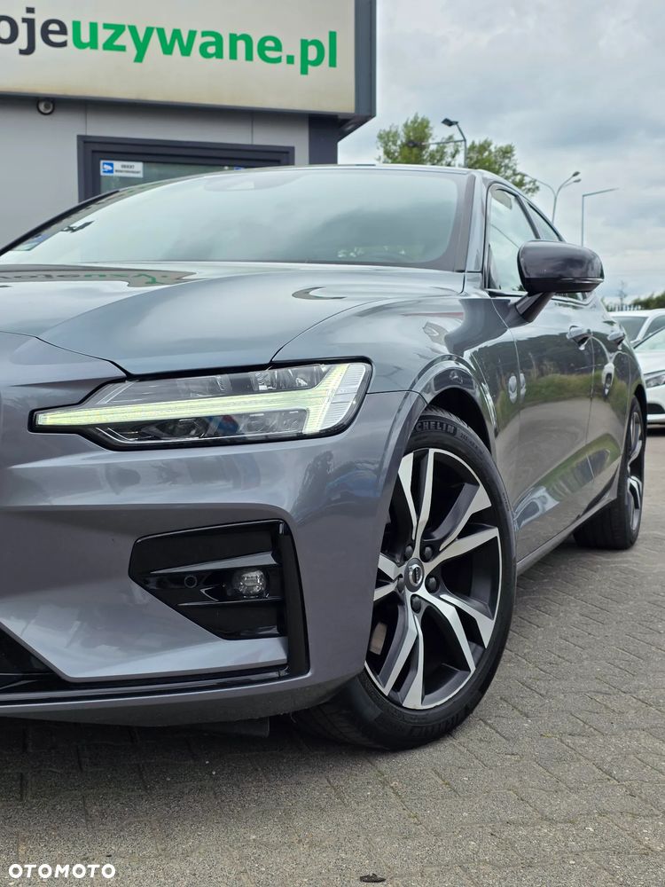 Volvo S60 B4 B R-Design - 3