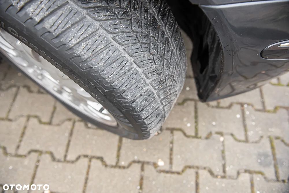 Mercedes-Benz Klasa E 200 CDI Elegance - 28