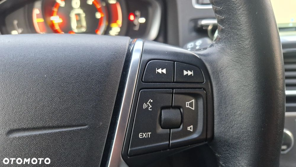 Volvo V60 D2 Kinetic - 18