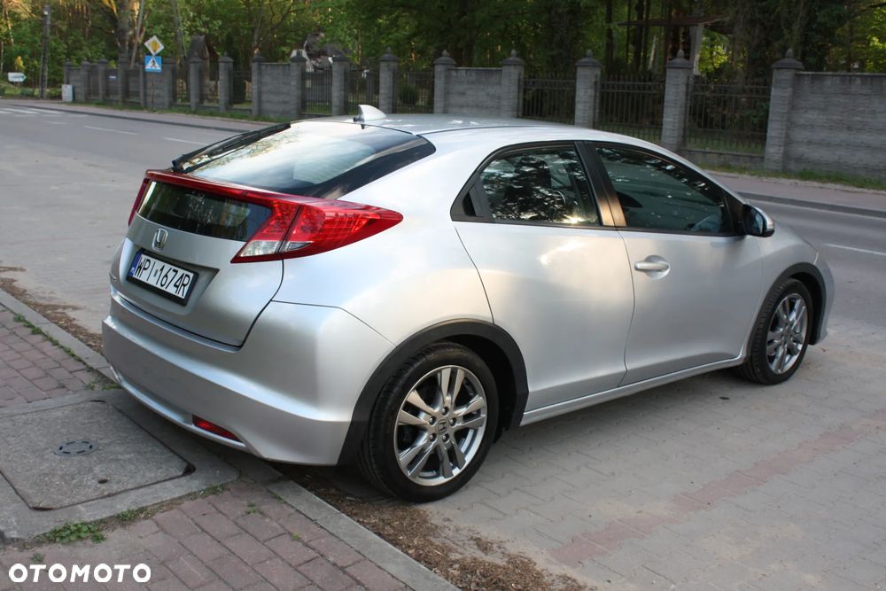 Honda Civic 1.8 Sport - 8