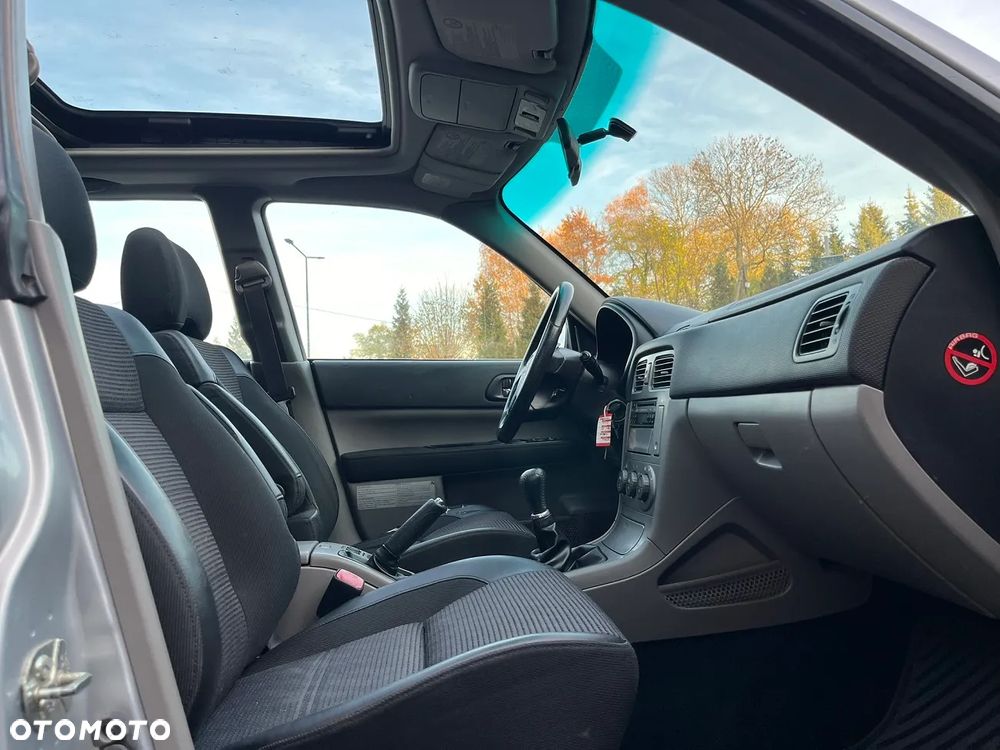 Subaru Forester 2.0 XT Turbo - 11