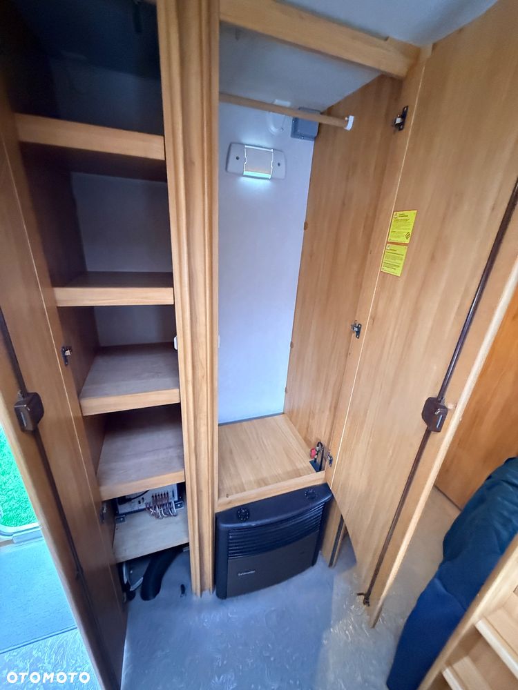 Adria ADIVA 502 UP-mover, przedsionek bogate wyposażenie - 28