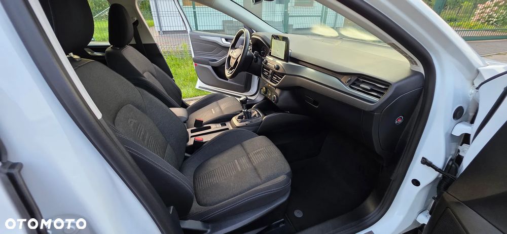 Ford Focus 1.0 EcoBoost Start-Stopp-System ACTIVE X - 17
