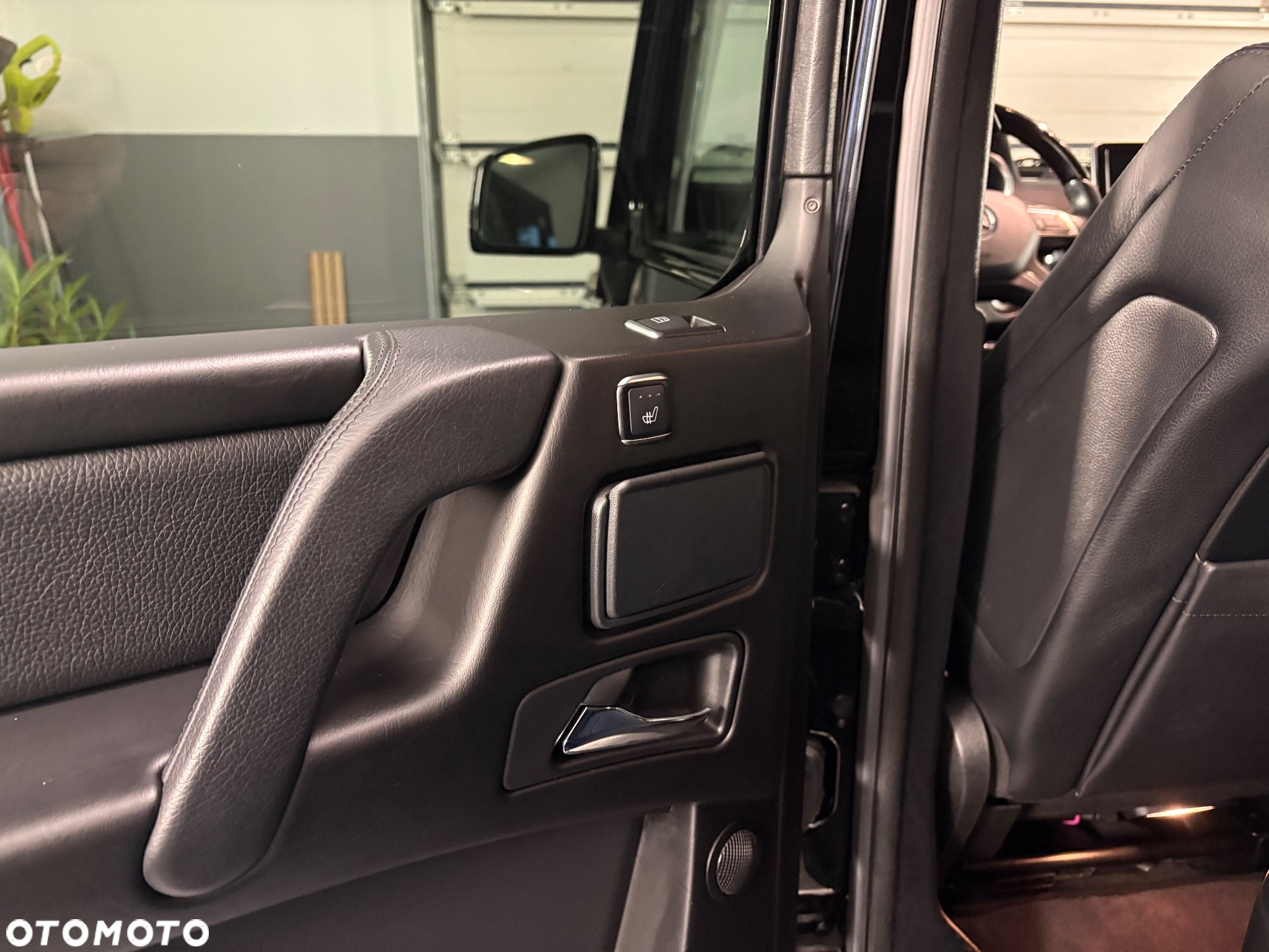 Mercedes-Benz Klasa G 500 7G-TRONIC - 22