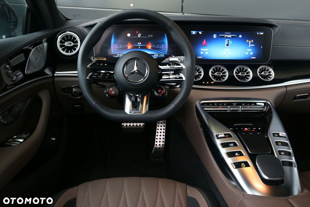 Mercedes-Benz AMG GT - 23
