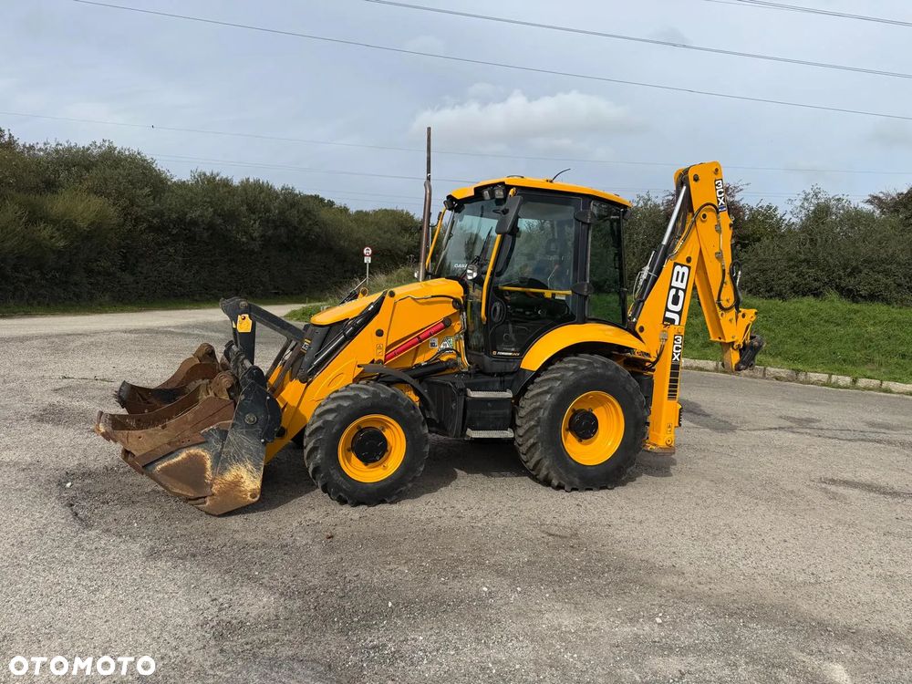 JCB 3CX PLUS