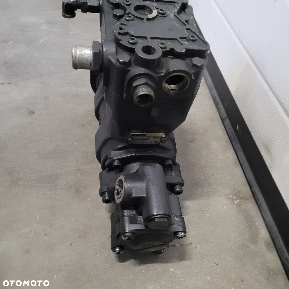 KOMPRESOR +WSPOMAGANIE IVECO STRALIS ORYGINAŁ 504293730 CHWALIM116 - 3