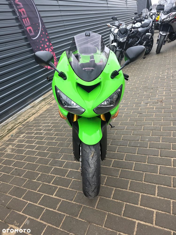 Kawasaki ZX - 16