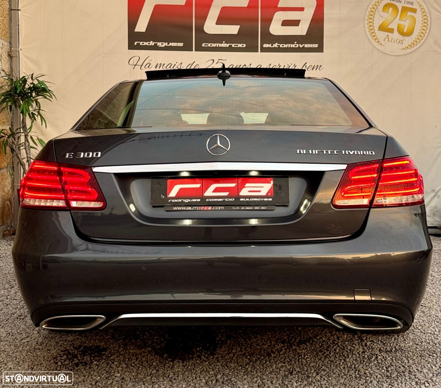 Mercedes-Benz E 300 Bluetec Hybrid Avantgarde - 46
