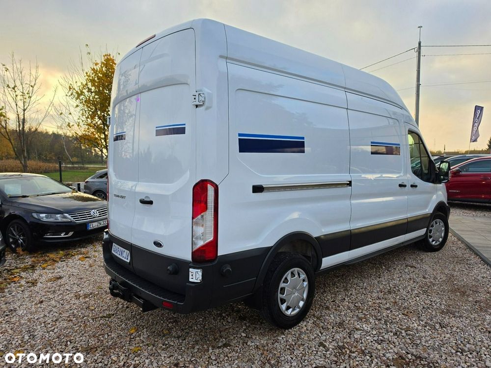 Ford Transit - 25