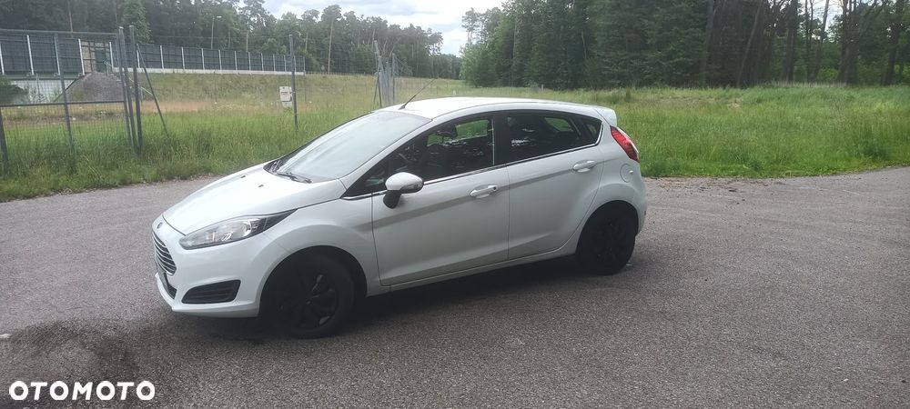 Ford Fiesta 1.25 Titanium EU5 - 5