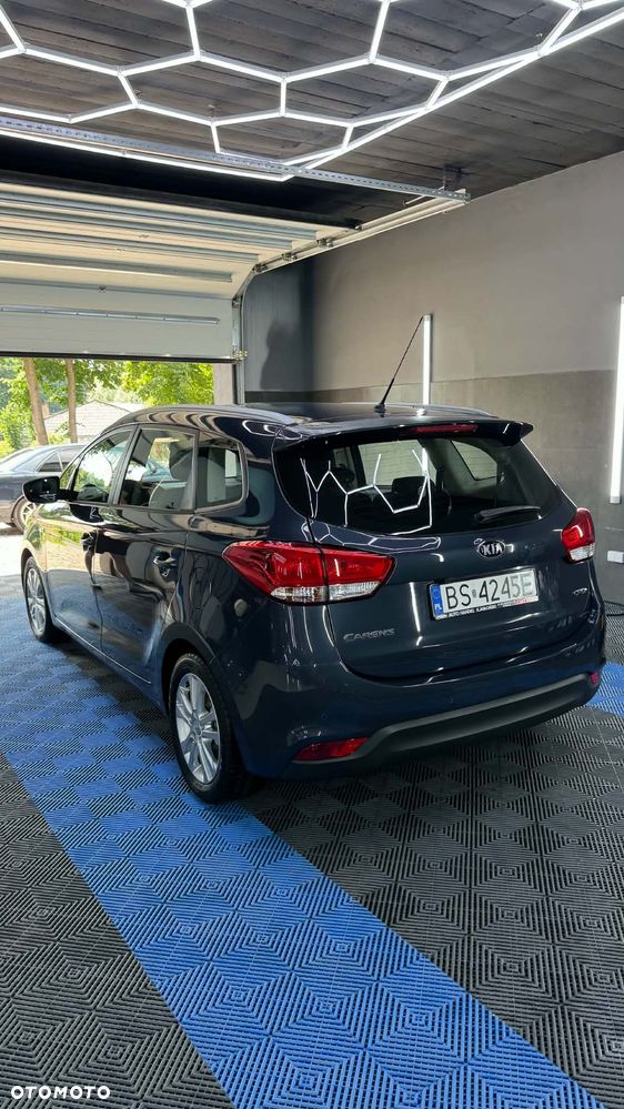 Kia Carens 1.7 CRDi Edition 7 - 10