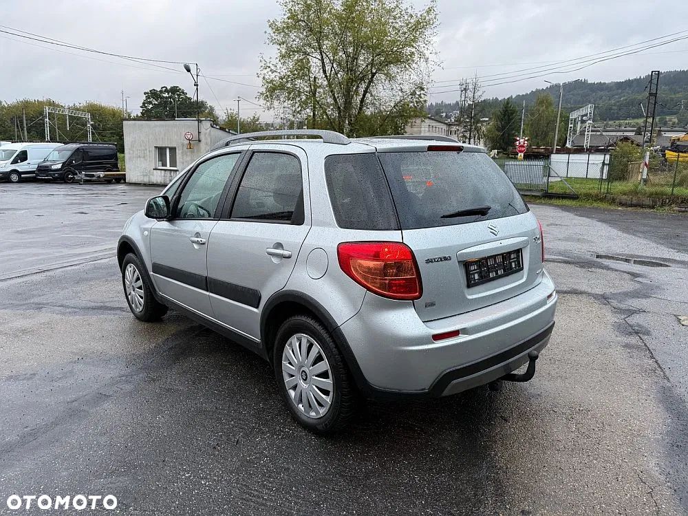 Suzuki SX4 1.6 Premium 4WD - 4