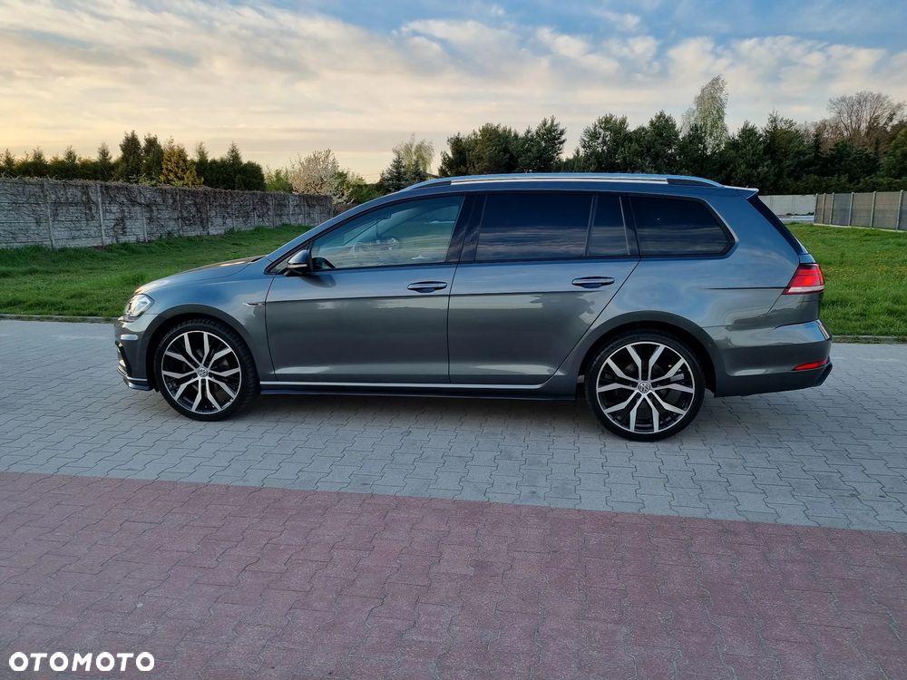 Volkswagen Golf 2.0 TDI SCR DSG R-Line - 9