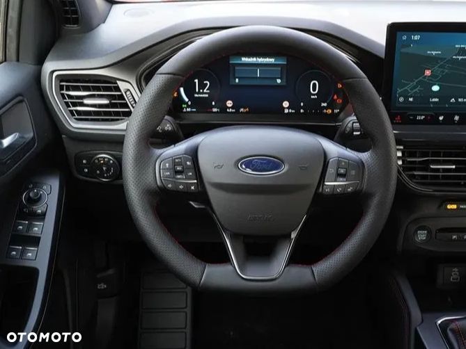 Ford Focus 1.0 EcoBoost mHEV ST-Line X - 16