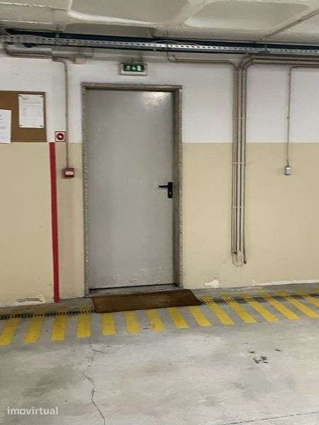 Aluga se lugar de garagem perto HSJ - Grande imagem: 3/3