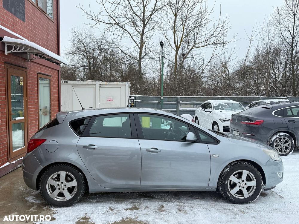 Opel Astra 1.6 Enjoy - 38