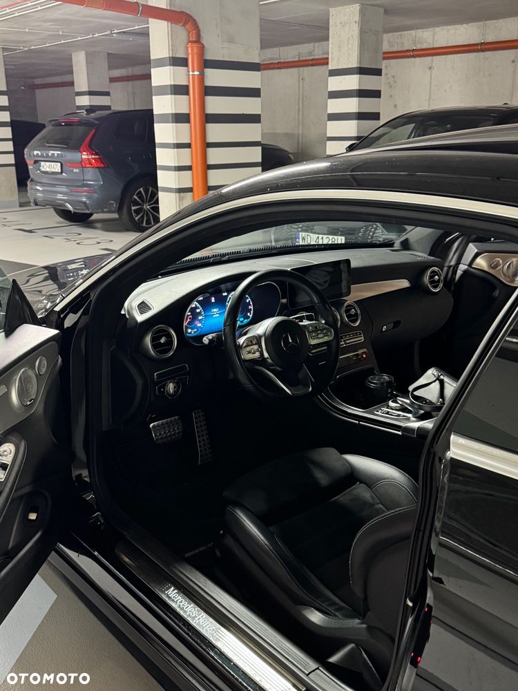 Mercedes-Benz Klasa C 200 4MATIC 9G-TRONIC - 2
