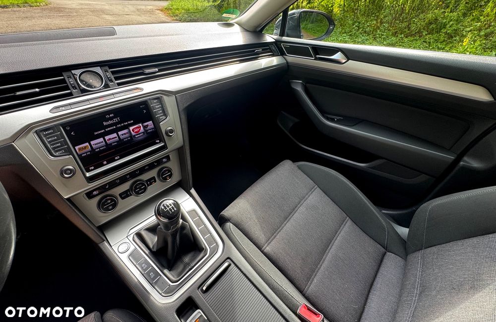 Volkswagen Passat 2.0 TDI SCR (BlueMotion Technology) Highline - 14