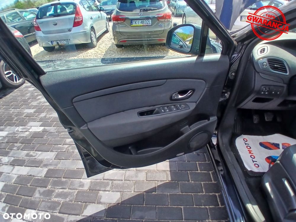 Renault Scenic 1.6 dCi Energy Bose Edition S&S - 28