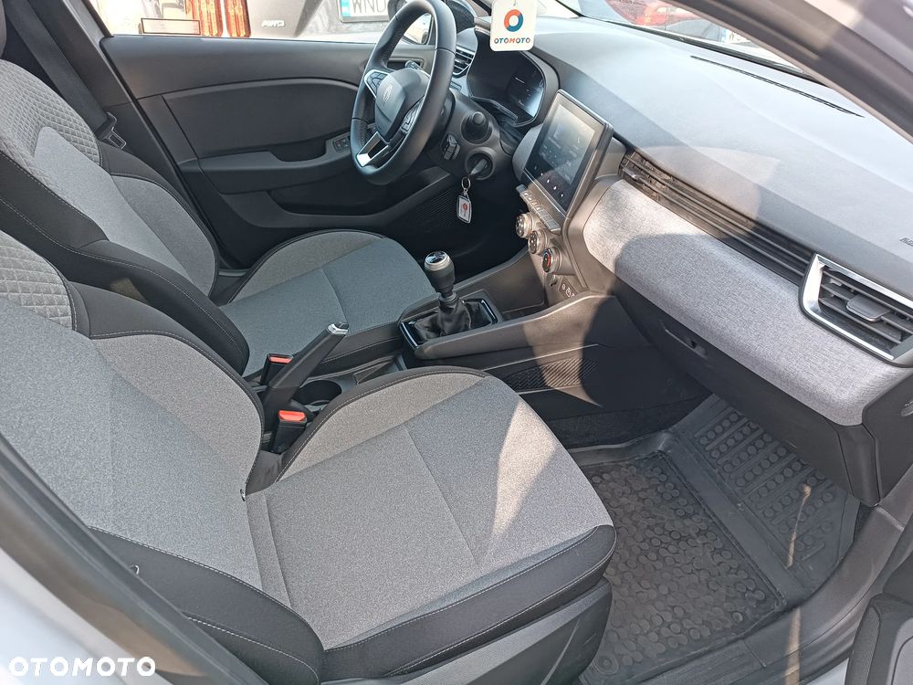 Renault Clio 1.0 TCe Evolution - 21