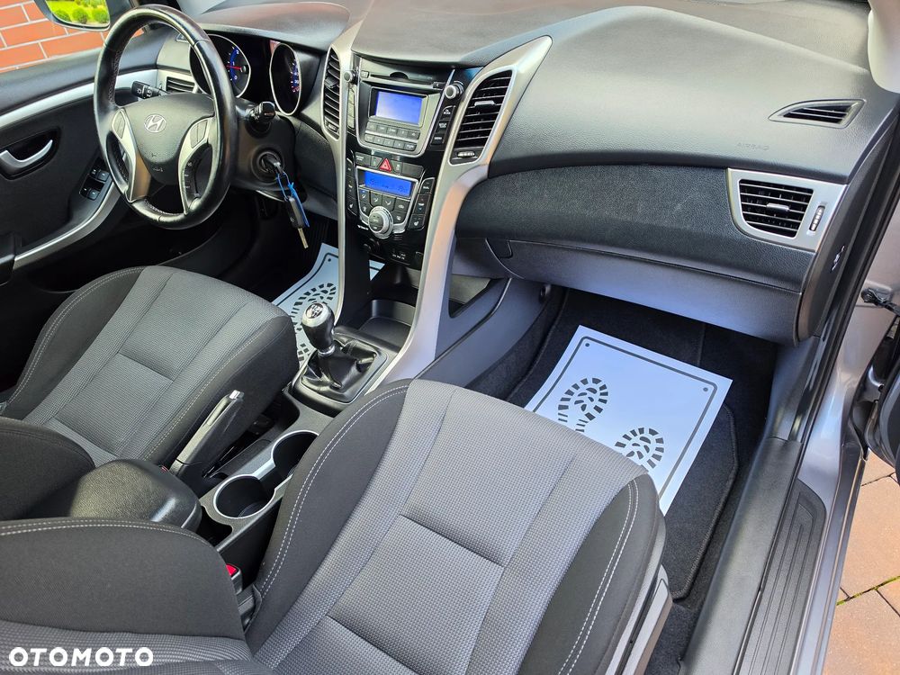 Hyundai i30 - 28